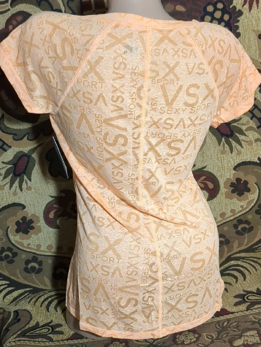 Victoria's Secret VS Peach Logo V-Neck Short Sleeve Tee - Picture 2 of 6